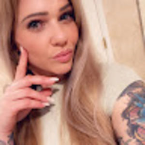 Meet your Posher, Carly